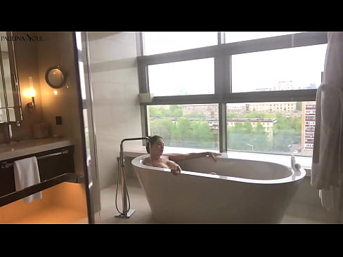 ❤️ Ogromna bejba strastno drka svojo pičko v kopalnici ❌ Porn video pri nas sl.hentaibar.ru ❌❤